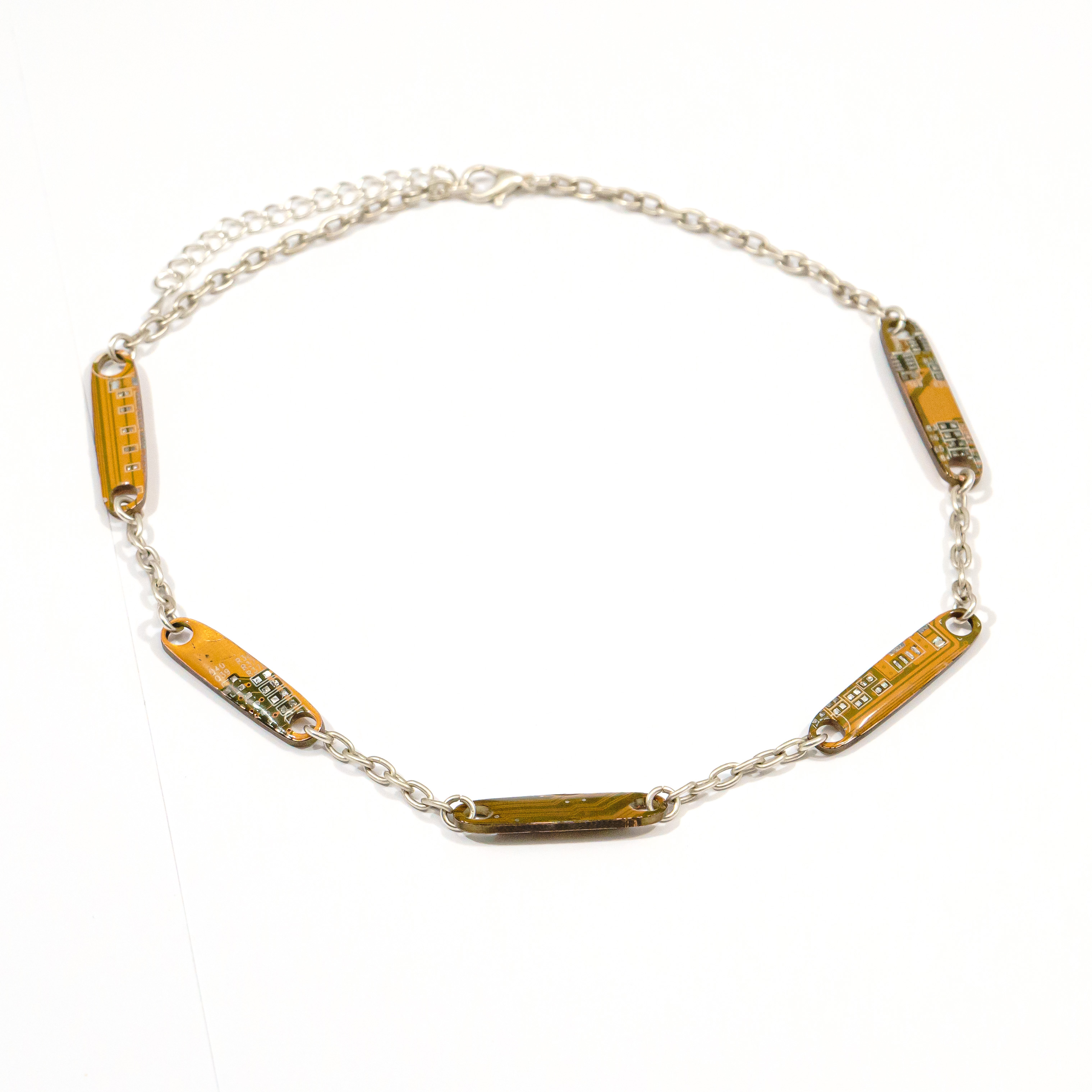 5 STRUCTURES NECKLACE - Image 3