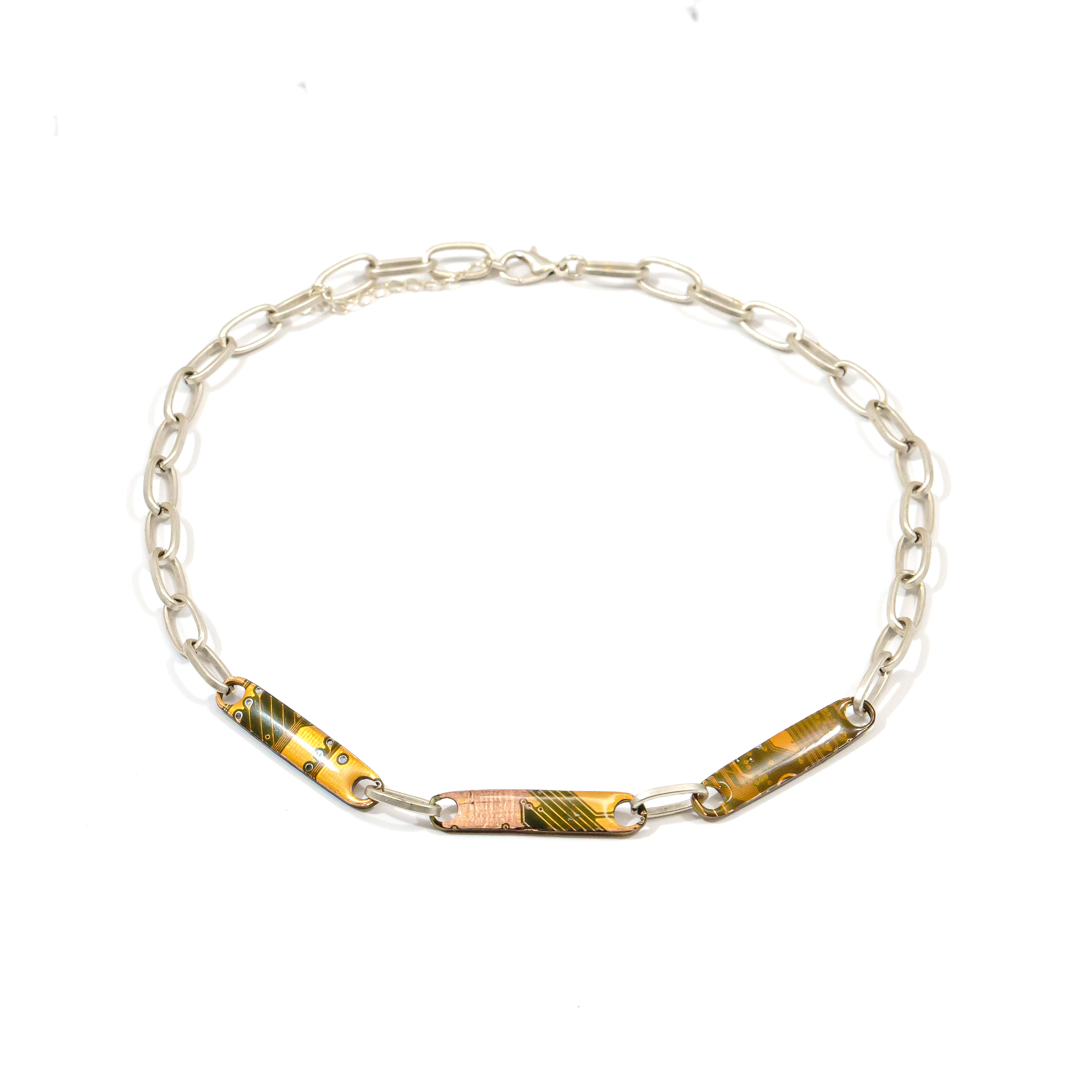 3 STRUCTURES NECKLACE - Image 3