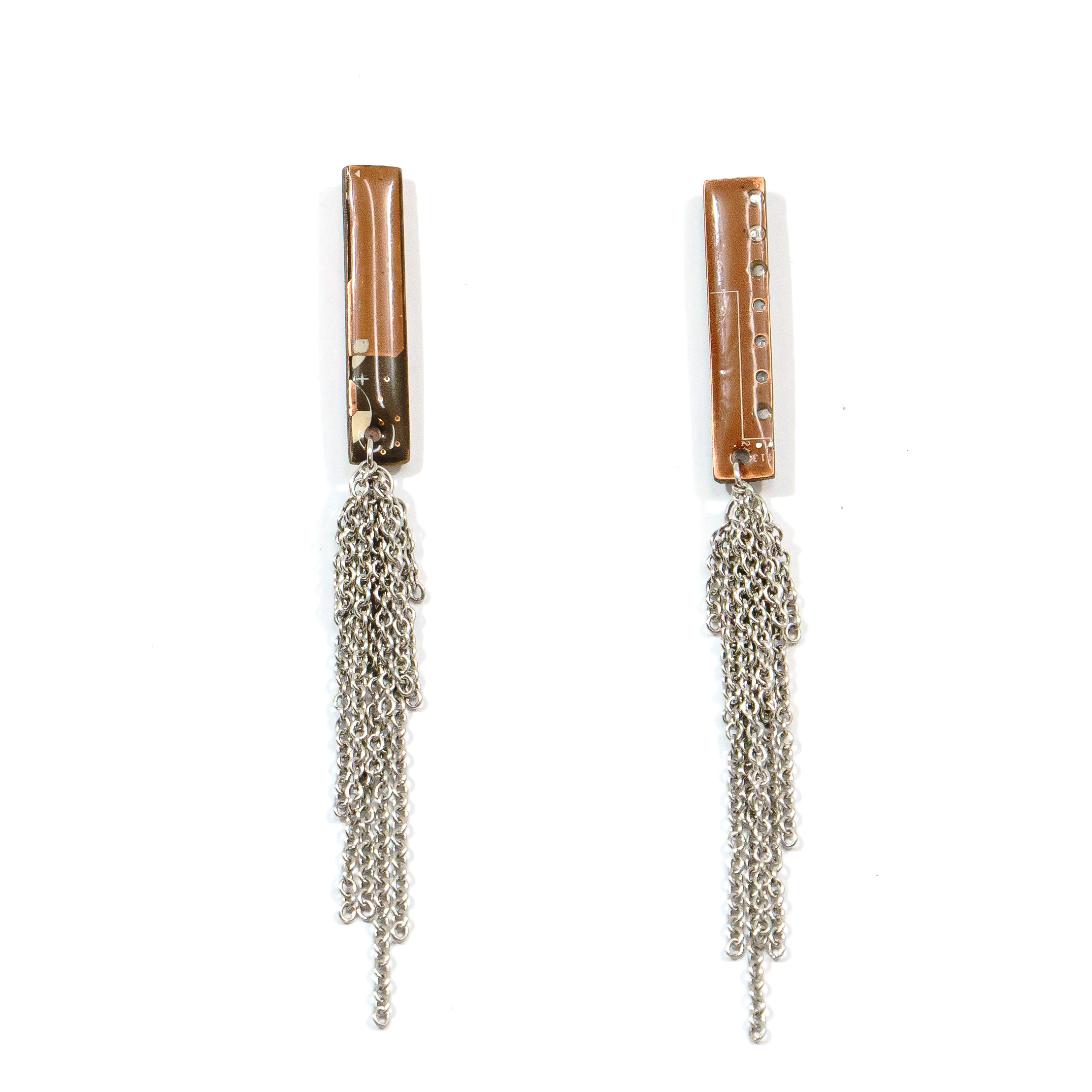 MONOLITH LINKS EARRINGS - Image 3